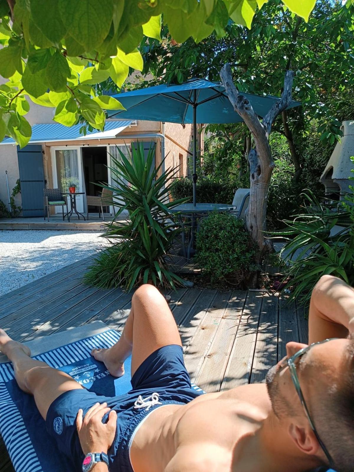 Studio Villa Nui Кюерс Екстериор снимка