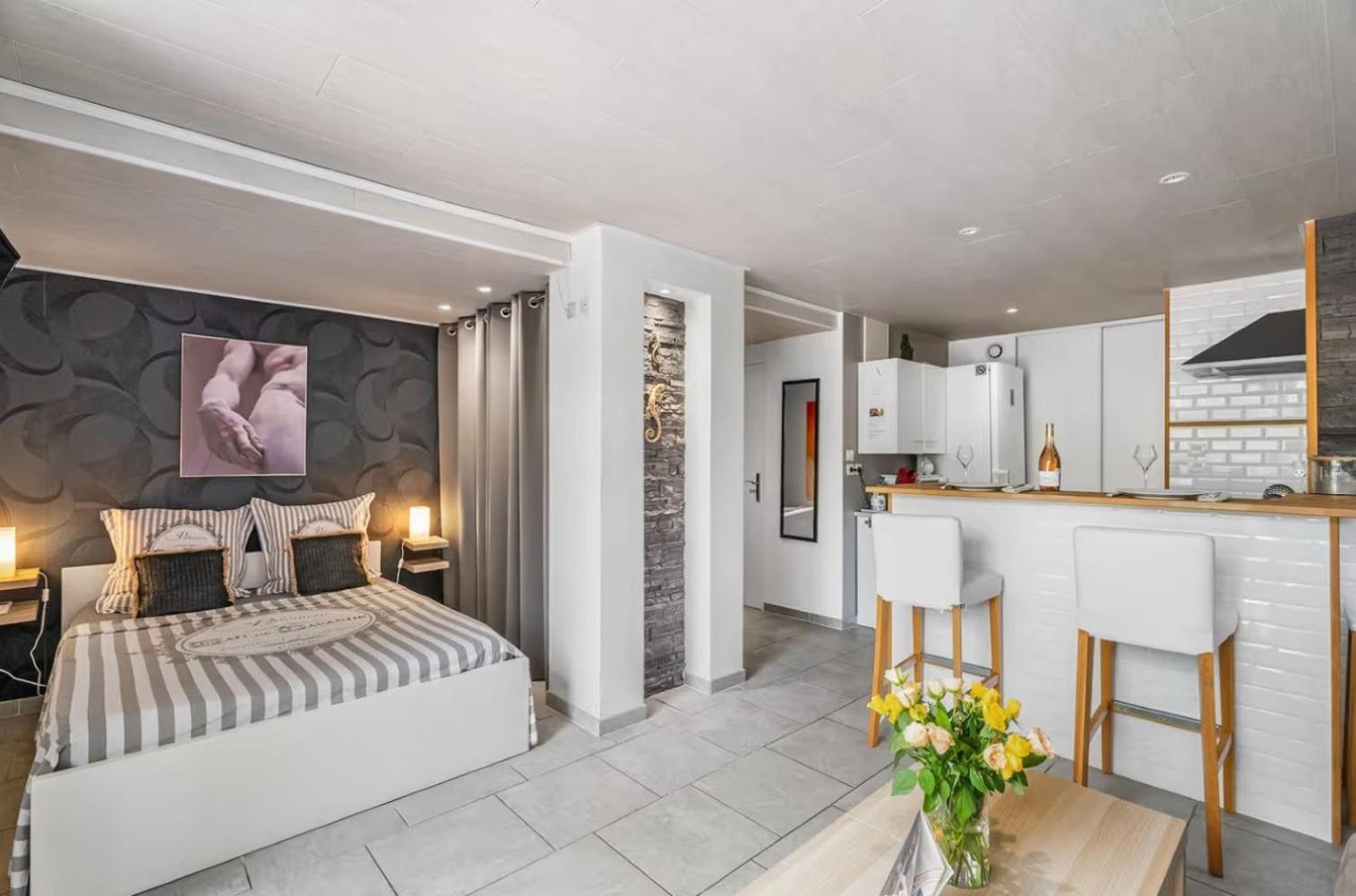 Studio Villa Nui Кюерс Екстериор снимка