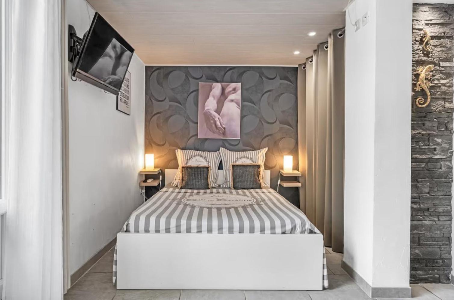Studio Villa Nui Кюерс Екстериор снимка