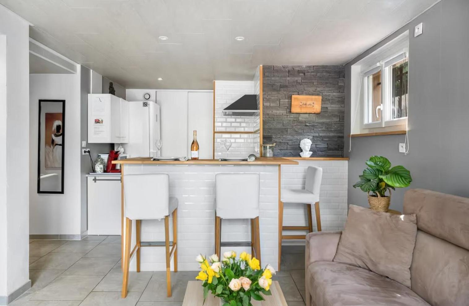 Studio Villa Nui Кюерс Екстериор снимка