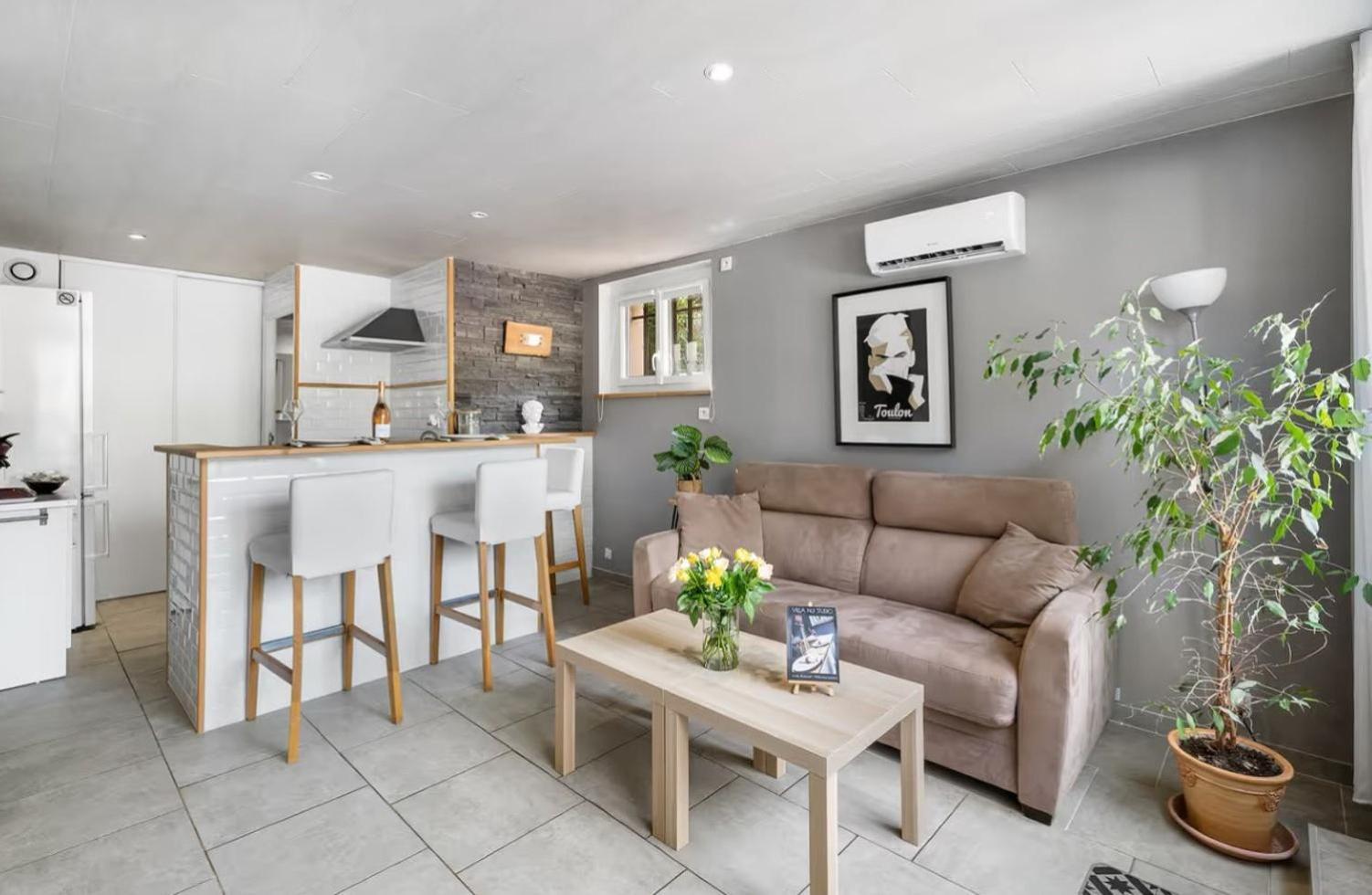 Studio Villa Nui Кюерс Екстериор снимка